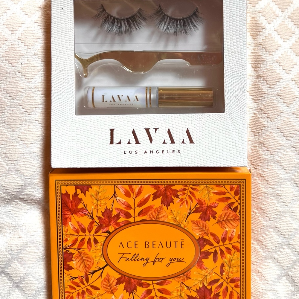 Beautiful Eyes Lot of Ace Beaute Eyeshadow Palette & False Eyelash Kit Brand New